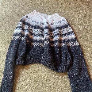 Cropped sweater